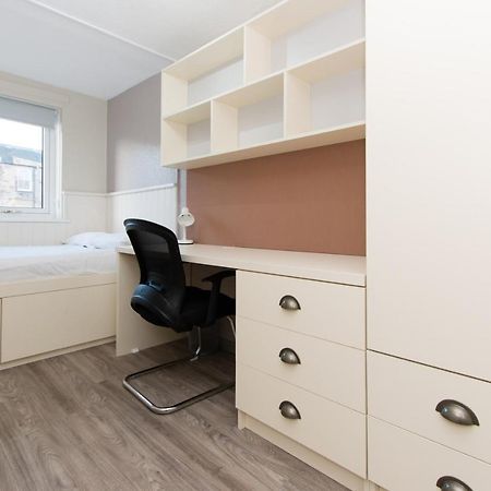 Destiny Student - Meadow Court Lägenhet Edinburg Exteriör bild