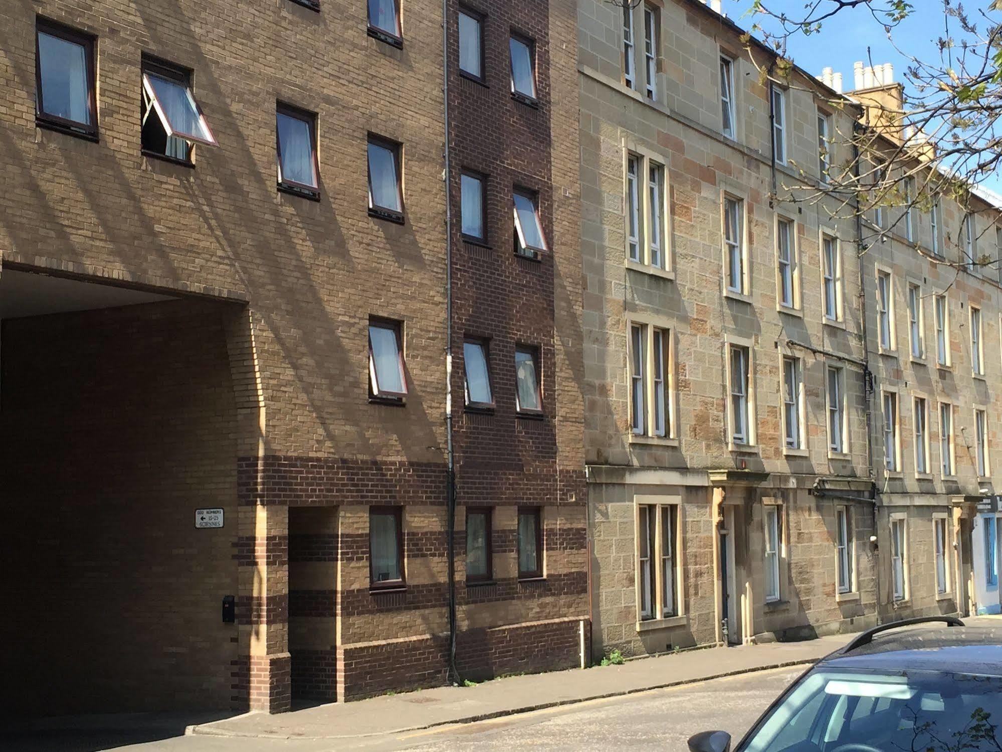 Destiny Student - Meadow Court Lägenhet Edinburg Exteriör bild